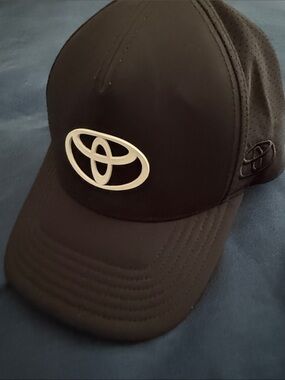 Toyota Men's Black Logo Trucker Cap